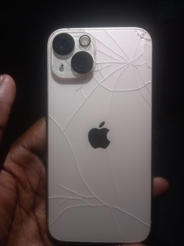 Téléphone portable IPhone 13 simple face id on marche très bien 128gk