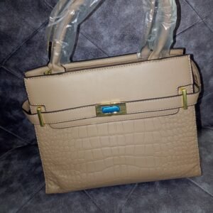 Sac de Luxe pour Femme - Élégance Intemporelle et Artisanat d'Exception