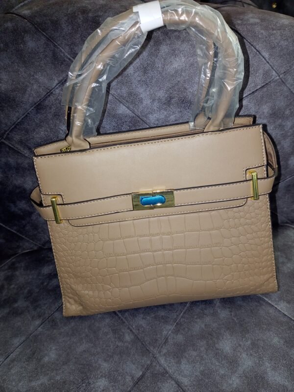 Sac de Luxe pour Femme - Élégance Intemporelle et Artisanat d'Exception