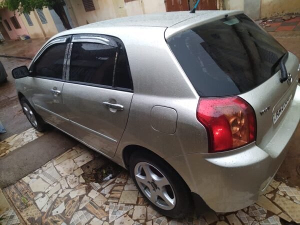 Toyota Corolla Drogba Année 2005 Boite Manuelle Essence⛽ bien Climatisé Moteur vvti 4Cylindres Très porpor Plaque BM Prix