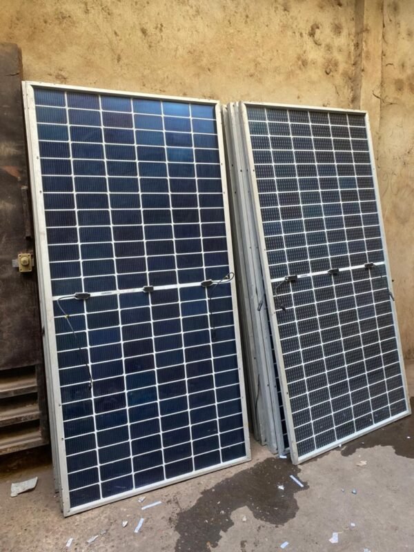 Panneaux 550w